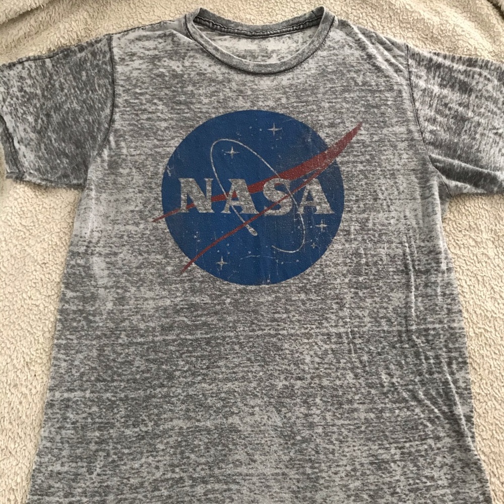 Vintage Retro Style NASA T-shirt
